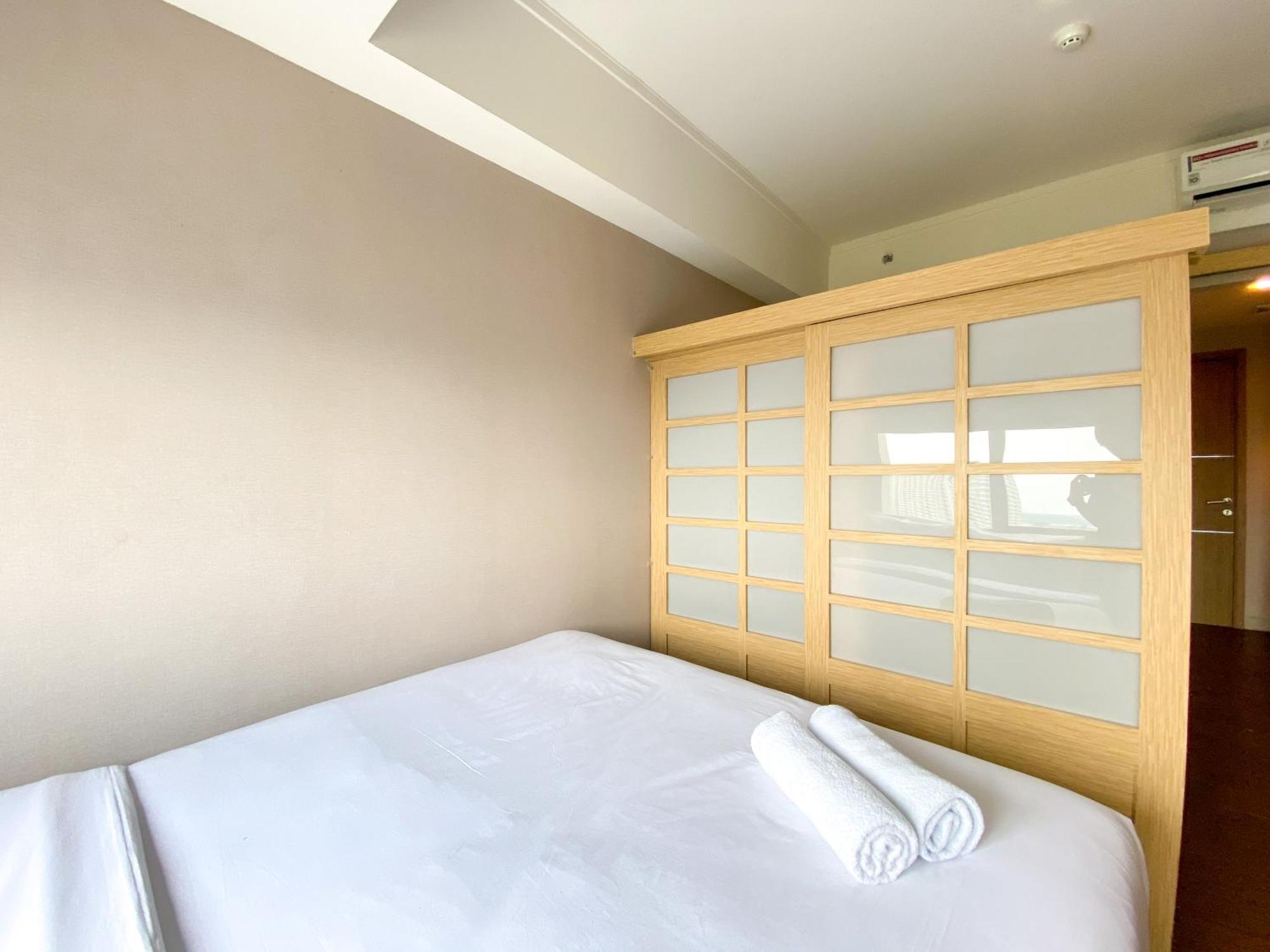 Apartemen Cozy And At The Oasis Cikarang By Travelio *