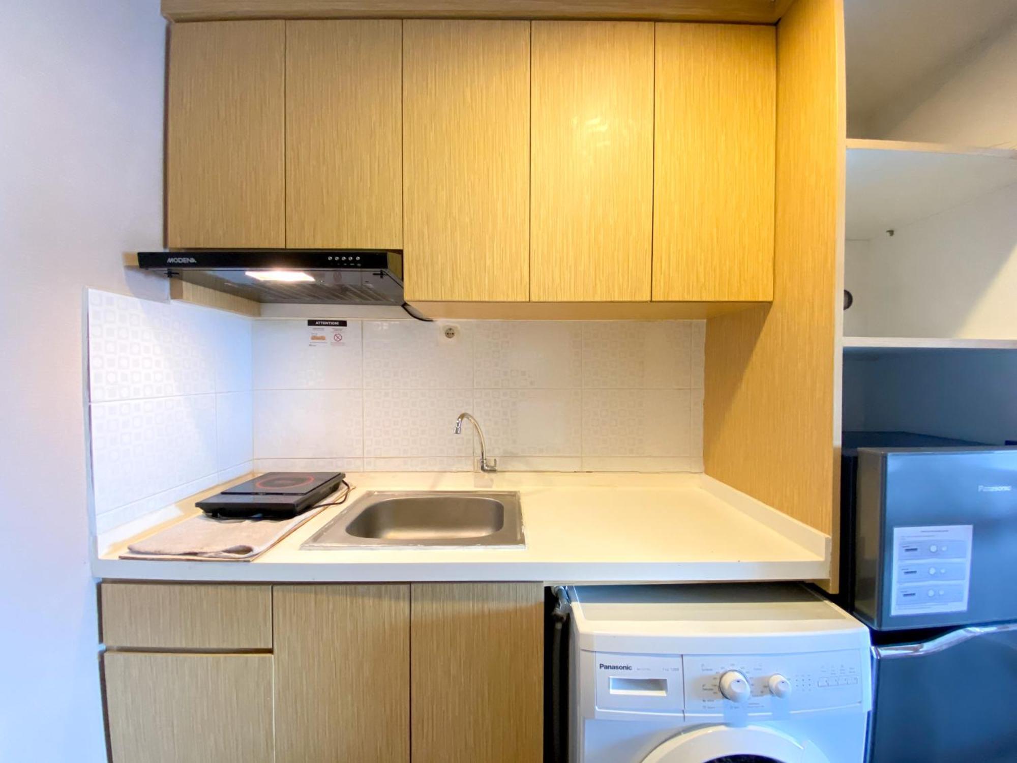 Cozy And At The Oasis Cikarang By Travelio